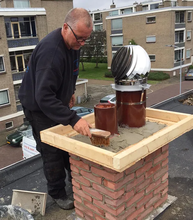 Oplossen schoorsteen lekkage